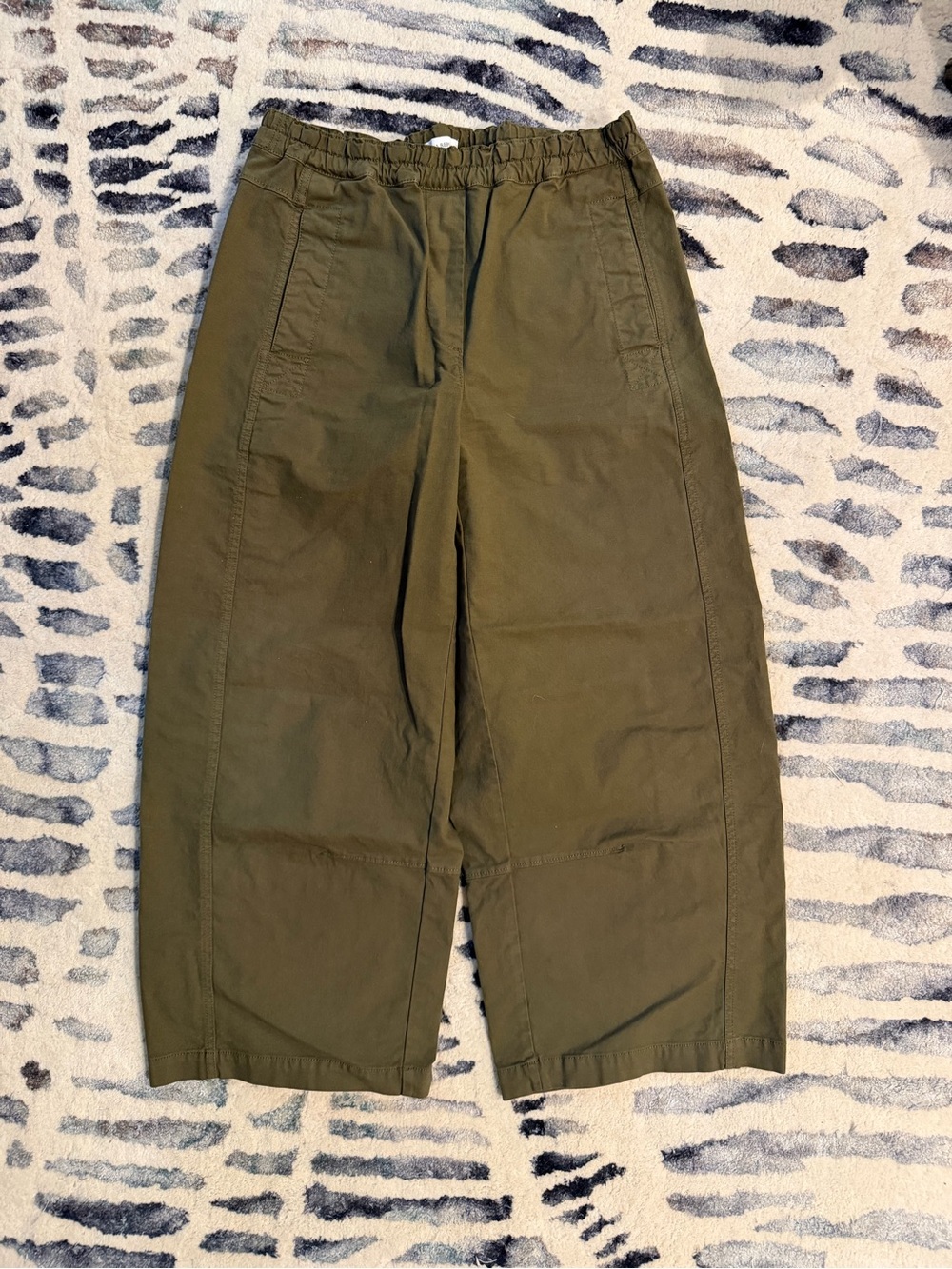 Banana Republic Mid-rise Relaxed Painter Pull-on Pant